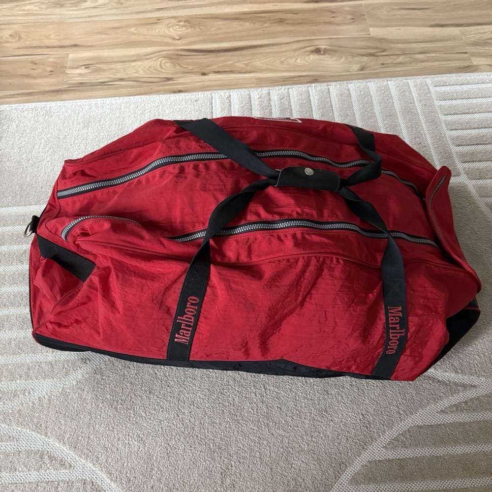 Vintage Marlboro Unlimited Gear - Rolling Travel Duffle Bag - XL - 36" x 14" - Picture 3 of 9